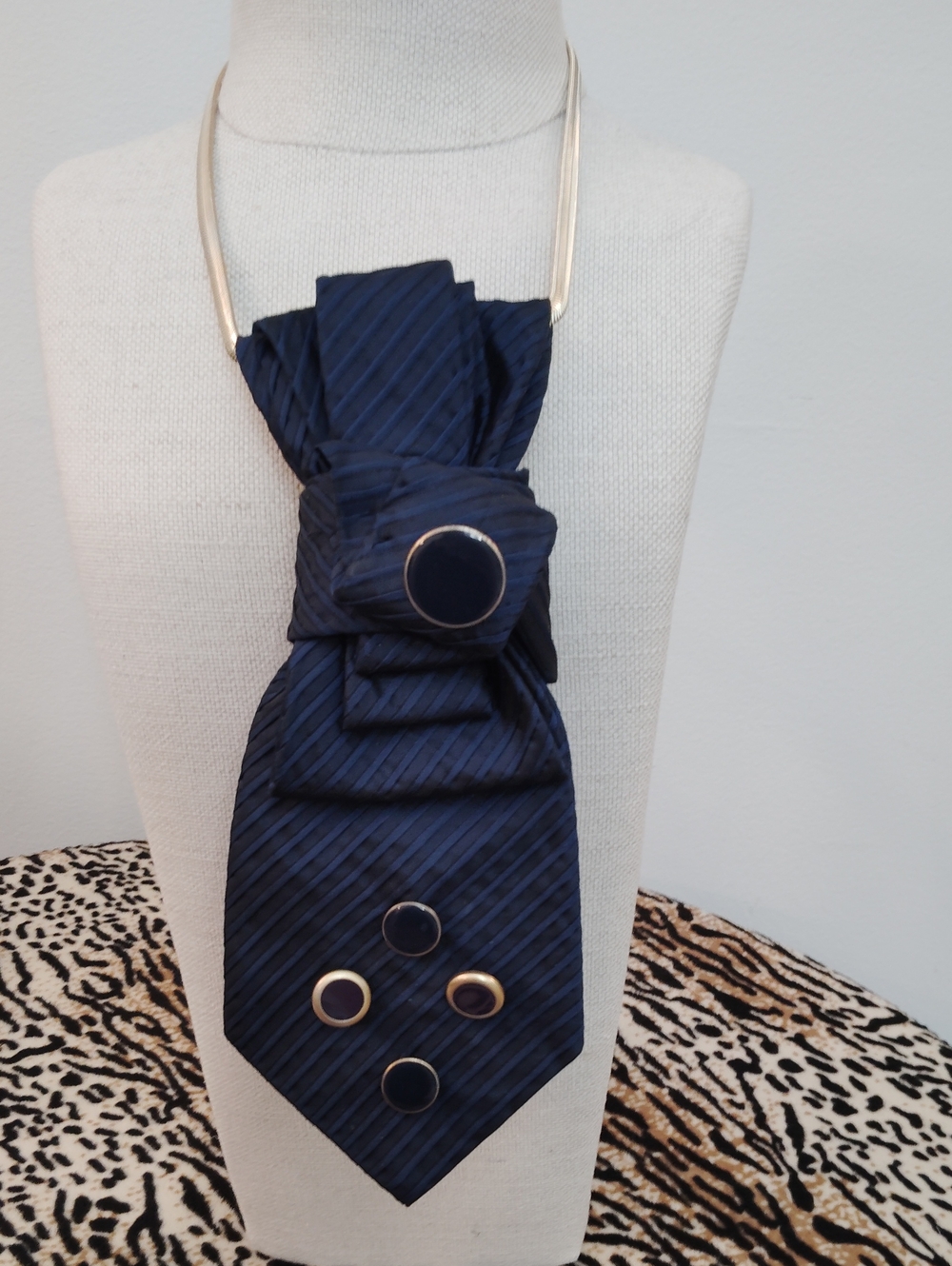 Hugo Boss Navy Textured Cravat with Gold-Trimmed Buttons w Gold-toned Necklace